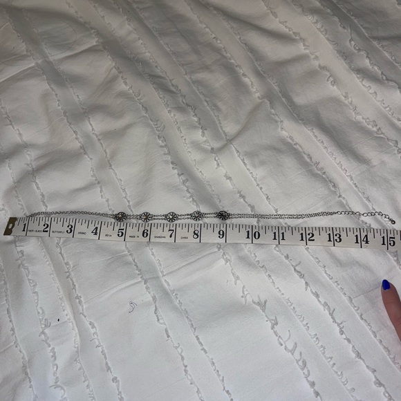 Silver Y2K necklace/choker - Picture 2 of 2